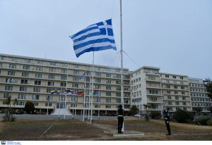 Συγκλονιστικά αυξανόμενες παραιτήσεις στελεχών στις Ενοπλες Δυνάμεις απαιτούν άμεσες πολιτικές παρεμβάσεις