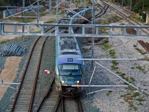 Τίτλος: Ενταση μεταξύ Μηχανοδηγών και Hellenic Train μετά από παρ’ ολίγον ατύχημα στον Προαστιακό